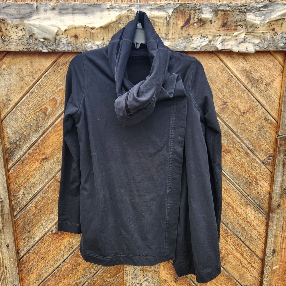 Lululemon Athletica Savasana Wrap Jacket - Picture 6 of 9